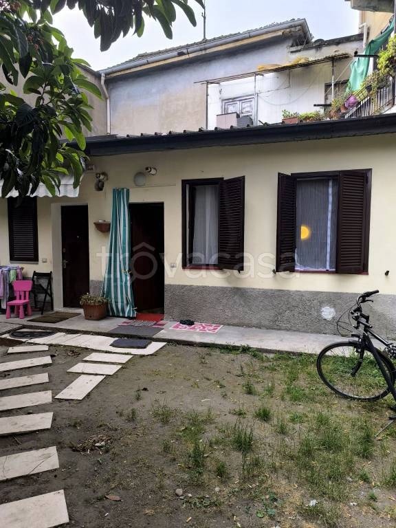 appartamento in vendita a Milano in zona Quarto Oggiaro