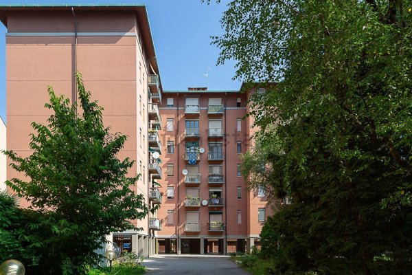 appartamento in vendita a Milano in zona Niguarda