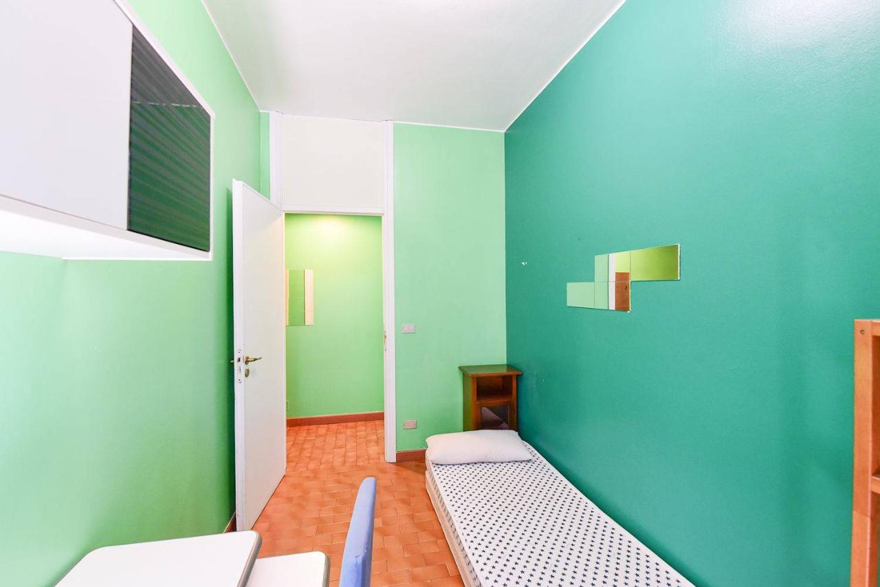 appartamento in vendita a Milano in zona Gallaratese