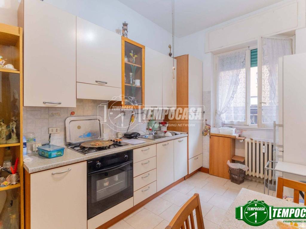 appartamento in vendita a Milano in zona Quarto Oggiaro