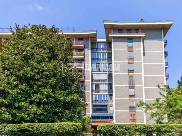 appartamento in vendita a Milano in zona Solari