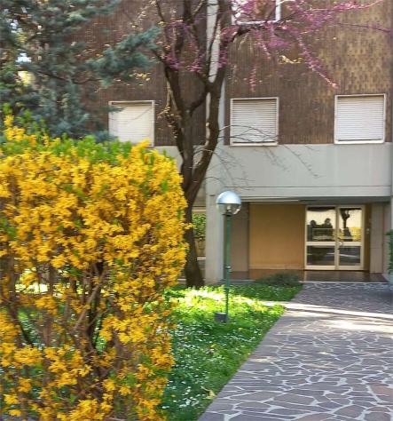 appartamento in vendita a Milano in zona Niguarda