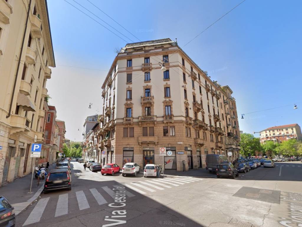 appartamento in vendita a Milano in zona Città Studi