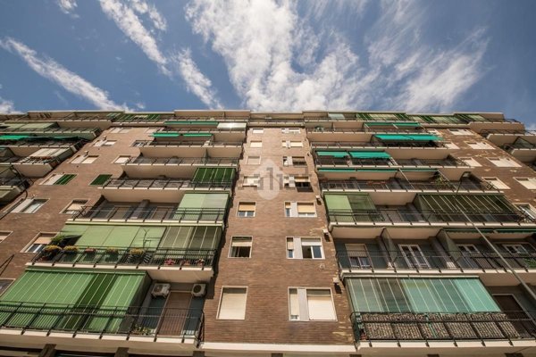 appartamento in vendita a Milano in zona Corvetto