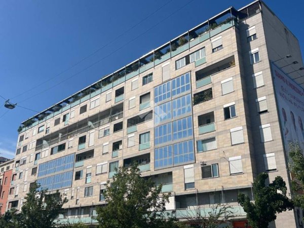 appartamento in vendita a Milano in zona Piazzale Lodi