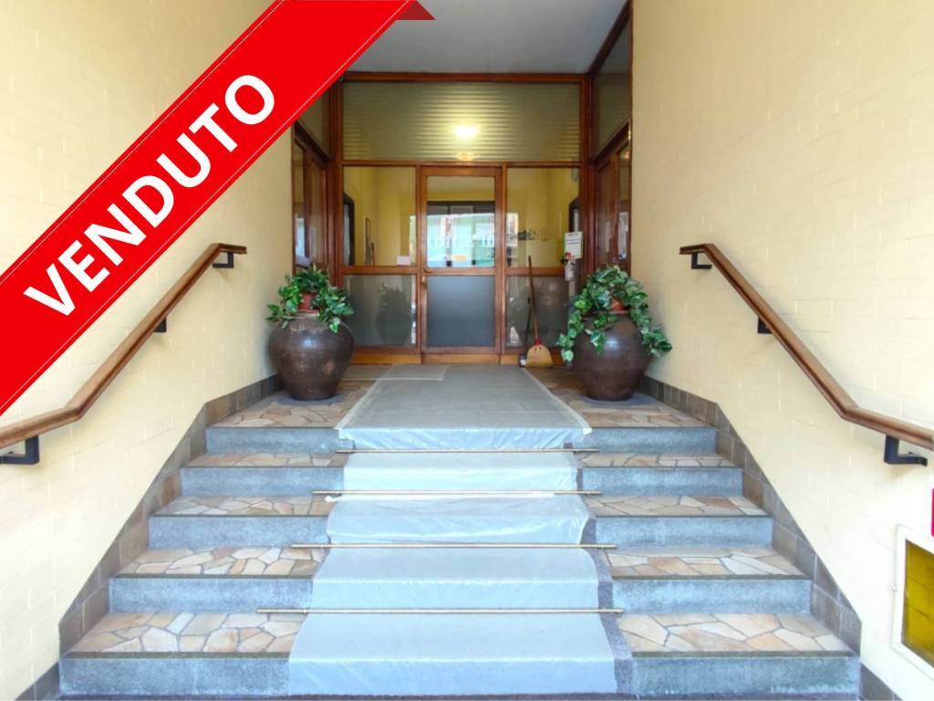 appartamento in vendita a Milano in zona Porta Romana
