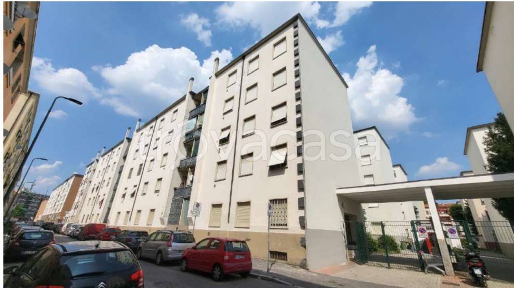 appartamento in vendita a Milano in zona San Siro