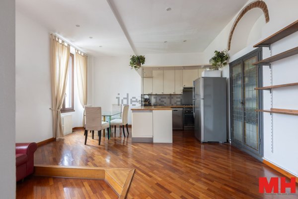 appartamento in vendita a Milano in zona Il Portello
