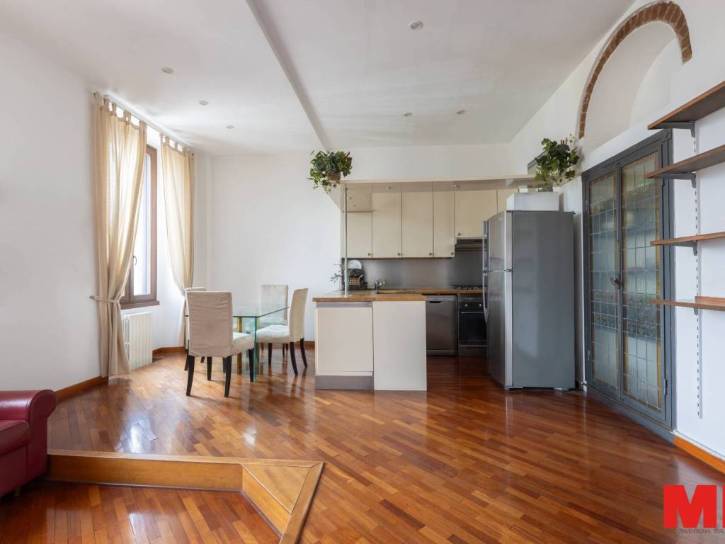 appartamento in vendita a Milano in zona Il Portello