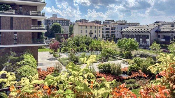 appartamento in vendita a Milano in zona Maggiolina