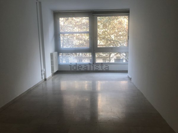 appartamento in vendita a Milano in zona XXII Marzo