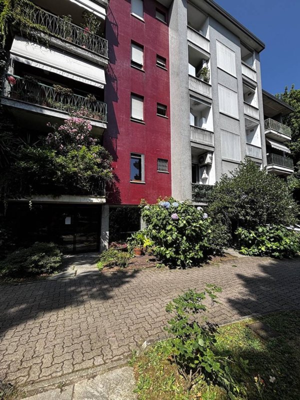 appartamento in vendita a Milano in zona San Siro