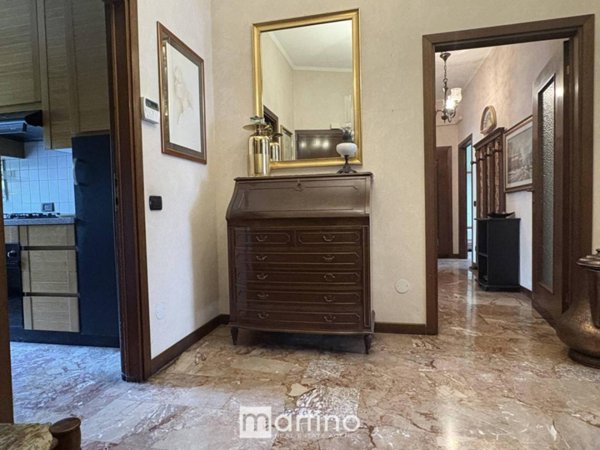 appartamento in vendita a Milano in zona Cadorna
