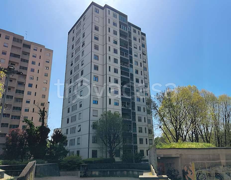 appartamento in vendita a Milano in zona Gallaratese