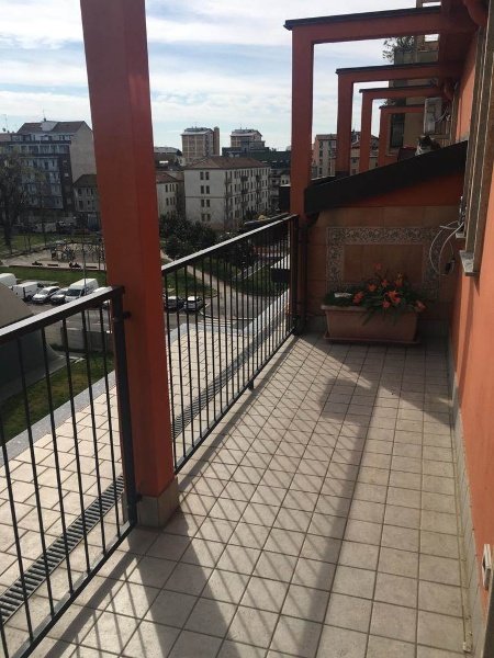 appartamento in vendita a Milano in zona Calvairate