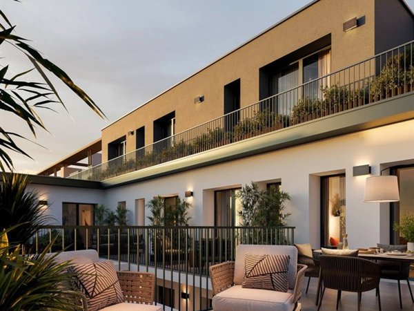 appartamento in vendita a Milano in zona Maggiolina