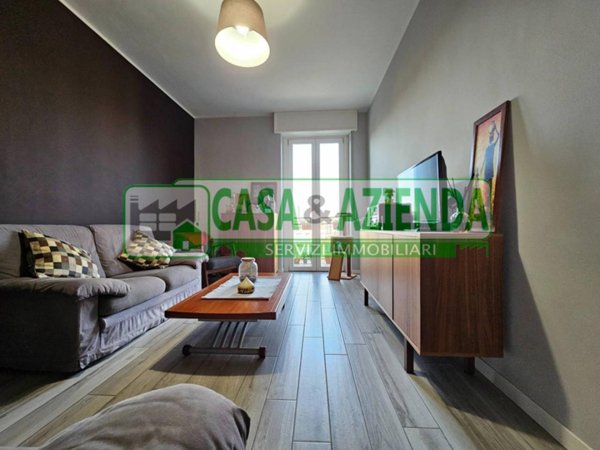 appartamento in vendita a Milano in zona Rottole