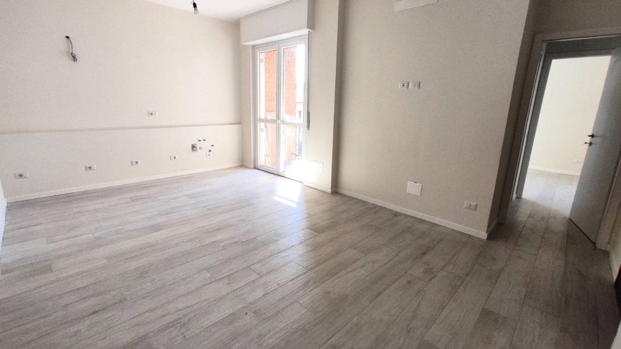 appartamento in vendita a Milano in zona Stadera