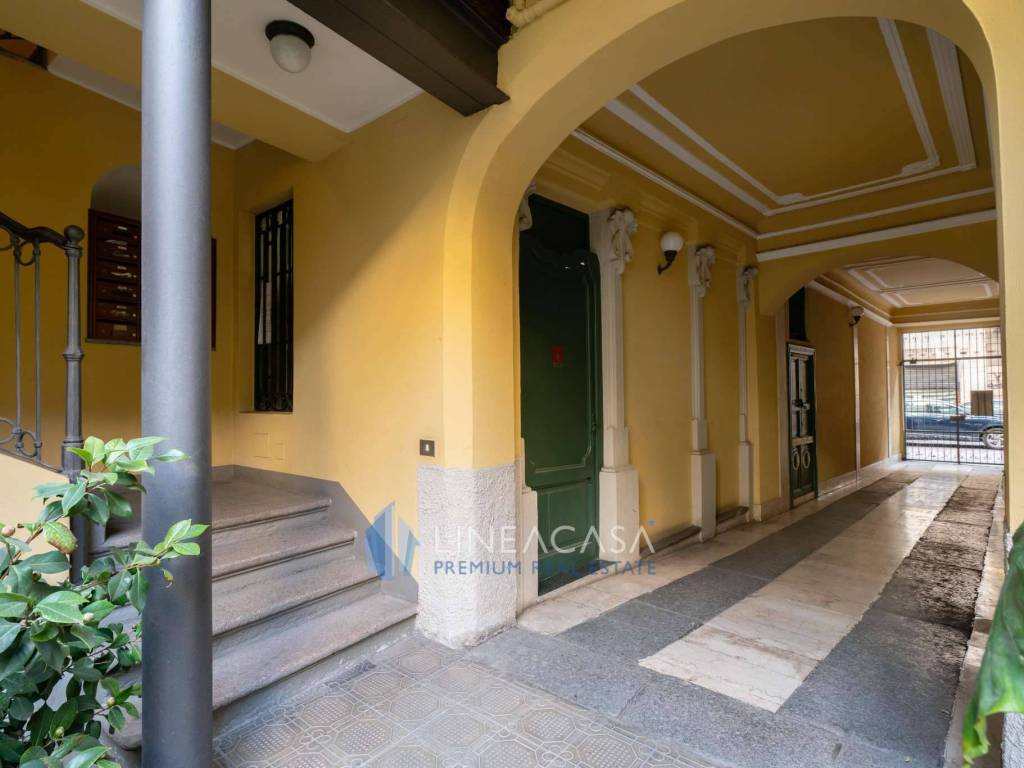 appartamento in vendita a Milano in zona Centro Storico