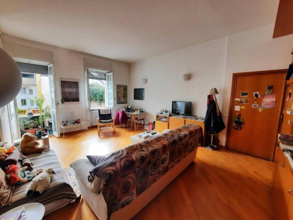 appartamento in vendita a Milano in zona Sant'Ambrogio