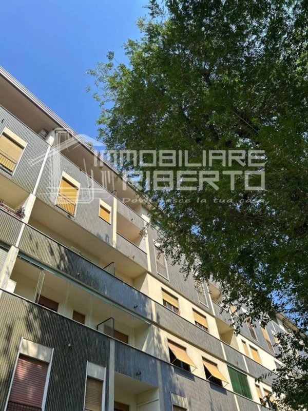 appartamento in vendita a Milano in zona Bruzzano