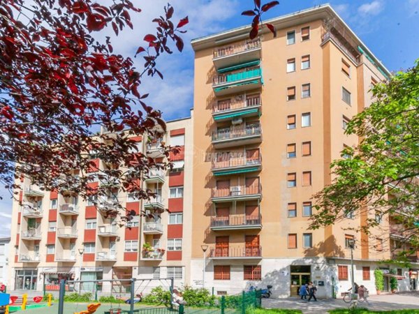 appartamento in vendita a Milano in zona Bovisa