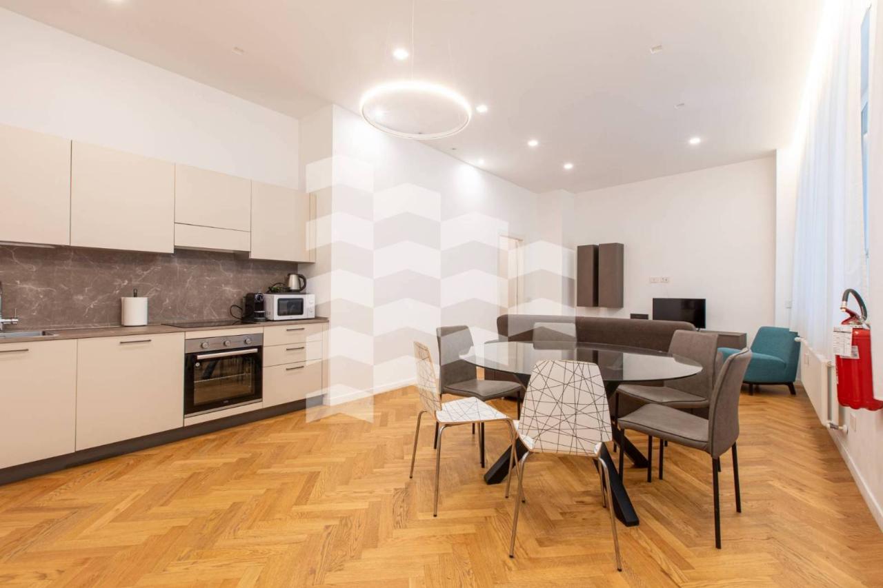 appartamento in vendita a Milano in zona Guastalla