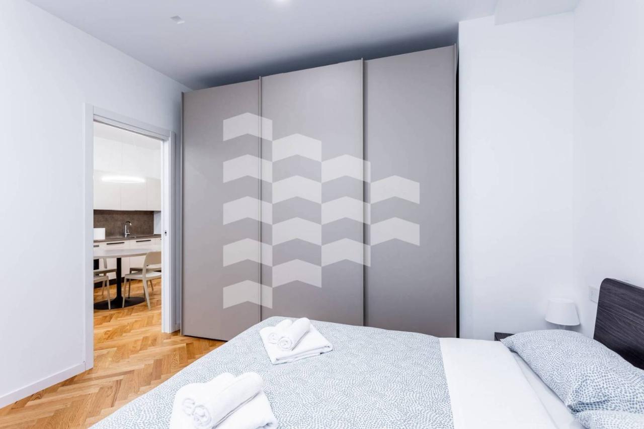 appartamento in vendita a Milano in zona Guastalla