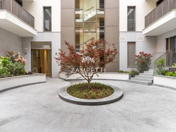 appartamento in vendita a Milano in zona Porta Garibaldi