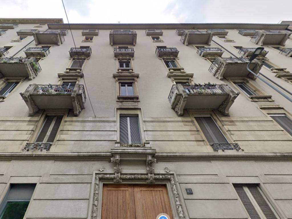 appartamento in vendita a Milano in zona Isola