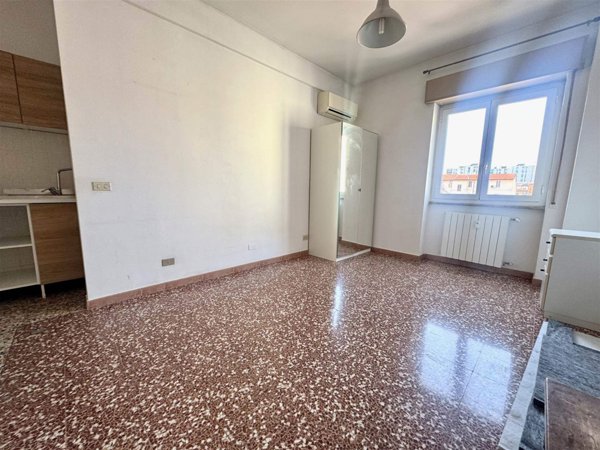 appartamento in vendita a Milano in zona Dergano