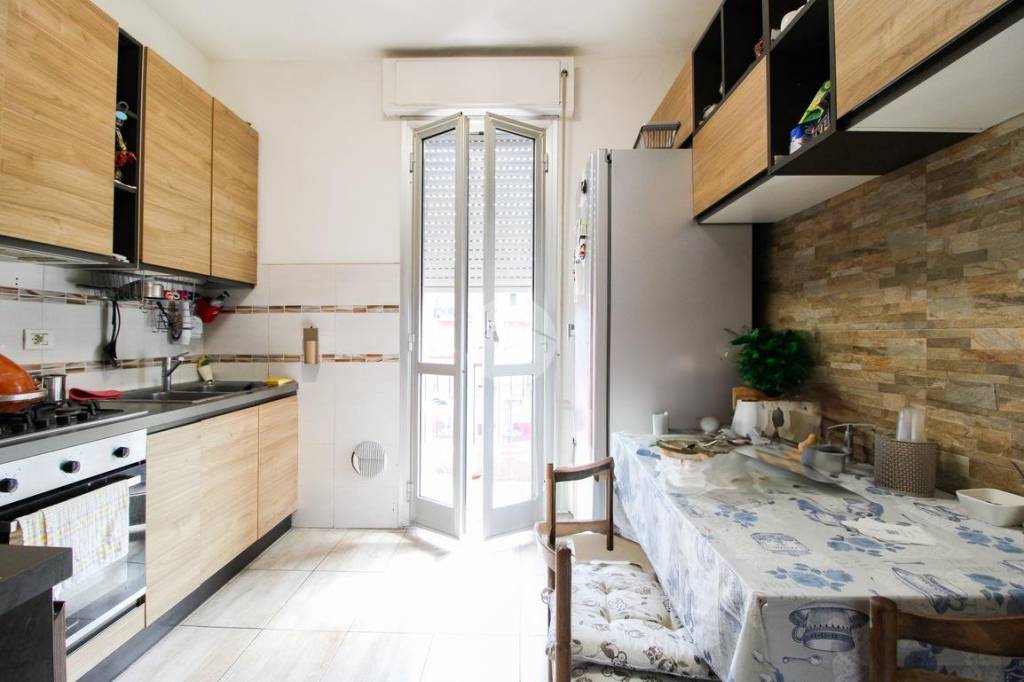 appartamento in vendita a Milano in zona Affori