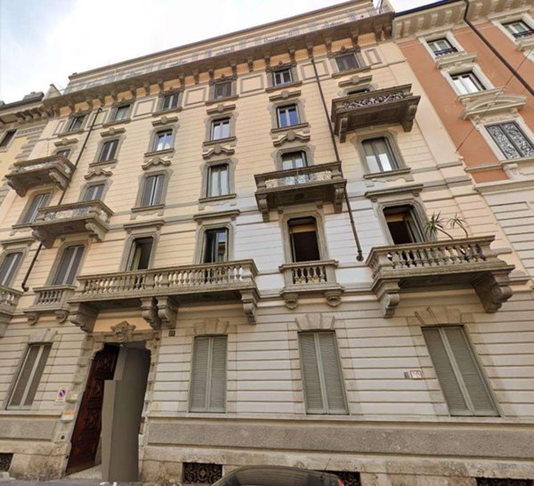 locale di sgombero in vendita a Milano