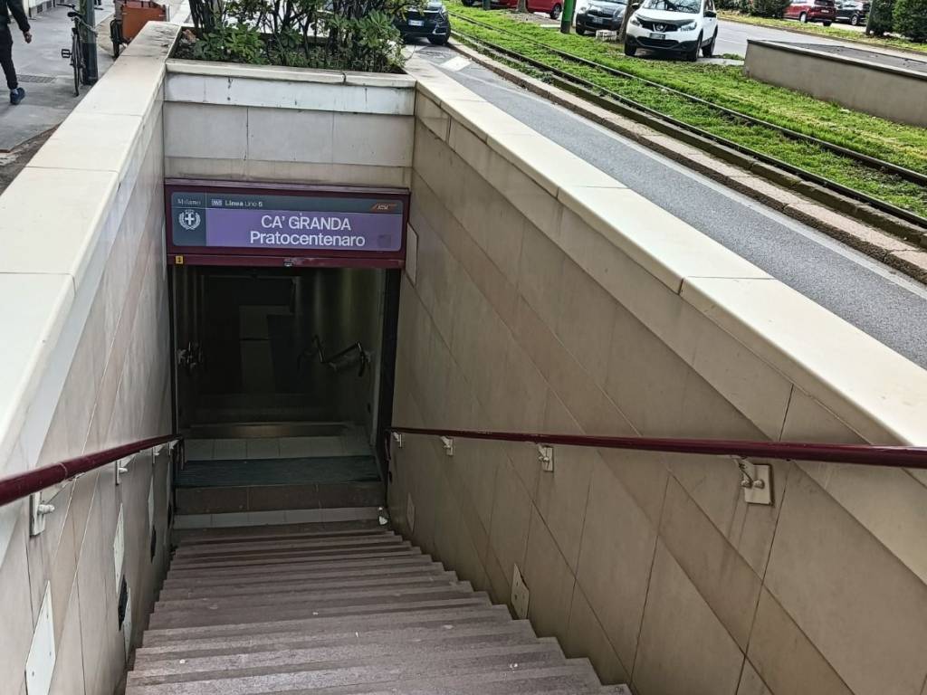 negozio in vendita a Milano in zona Bicocca
