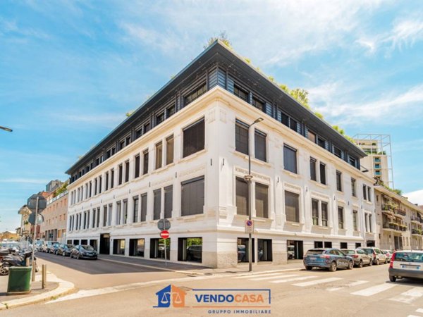 appartamento in vendita a Milano in zona Isola