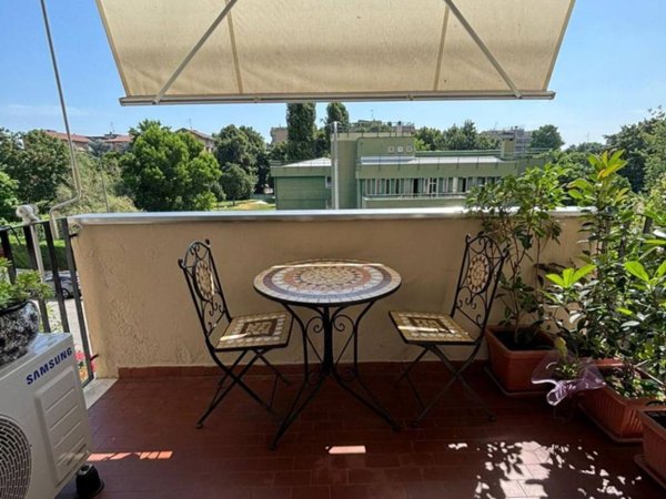 appartamento in vendita a Milano in zona Vigentino