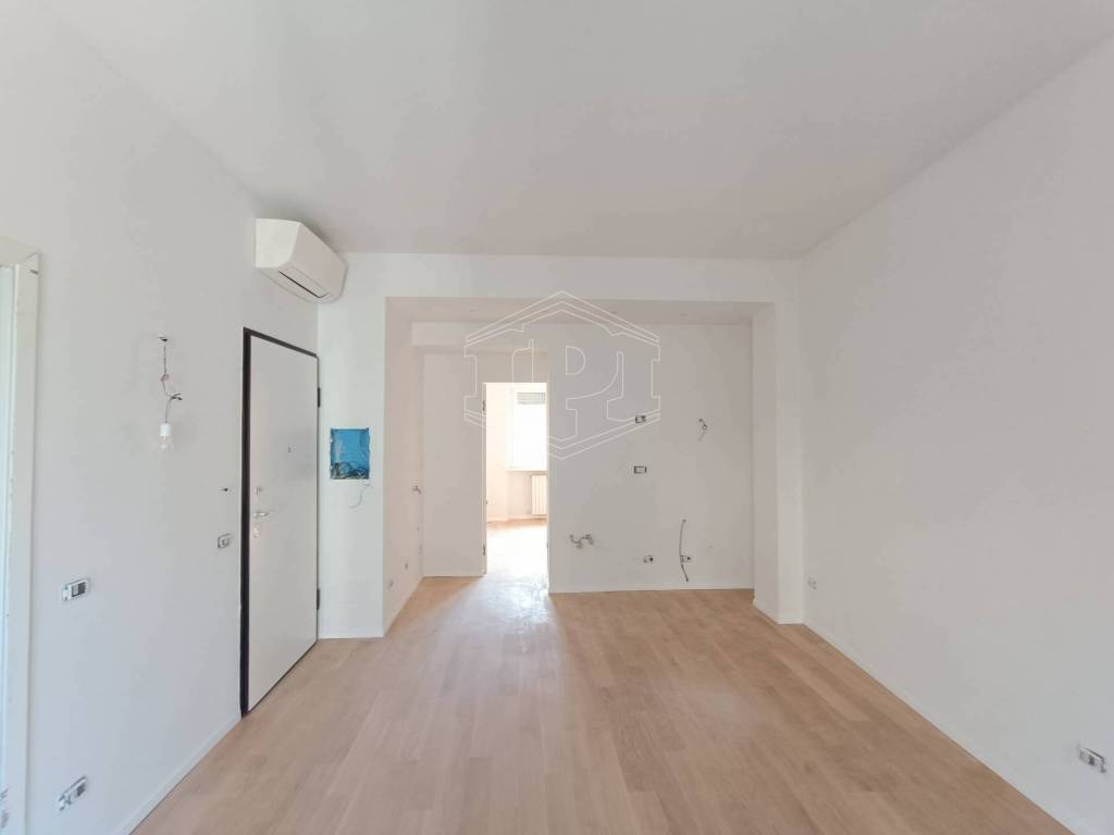 appartamento in vendita a Milano in zona Isola
