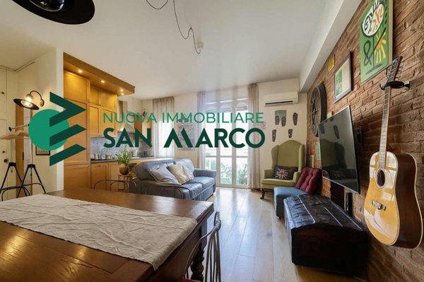 appartamento in vendita a Milano in zona Solari