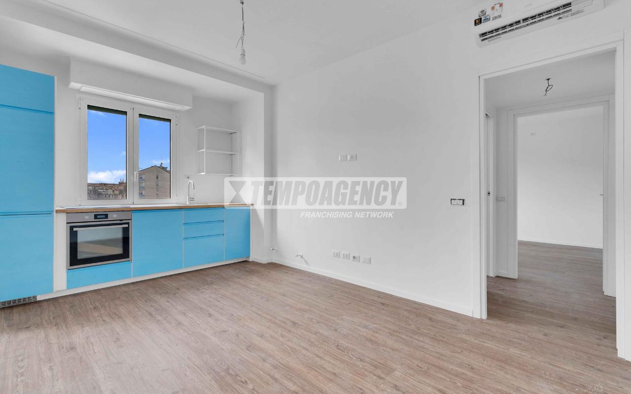 appartamento in vendita a Milano in zona Famagosta