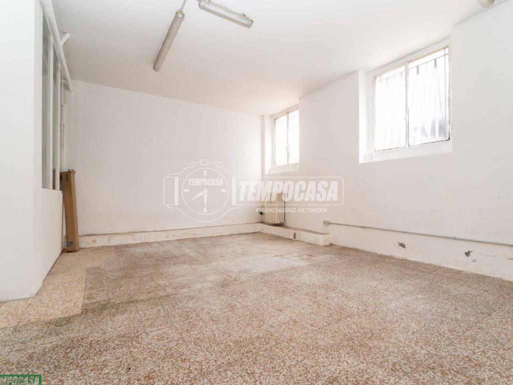 appartamento in vendita a Milano in zona Crescenzago