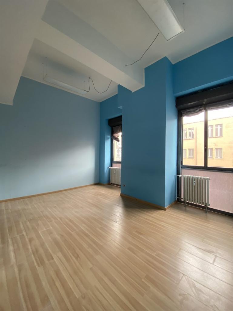 ufficio in vendita a Milano in zona Sempione