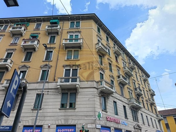 appartamento in vendita a Milano in zona Corvetto