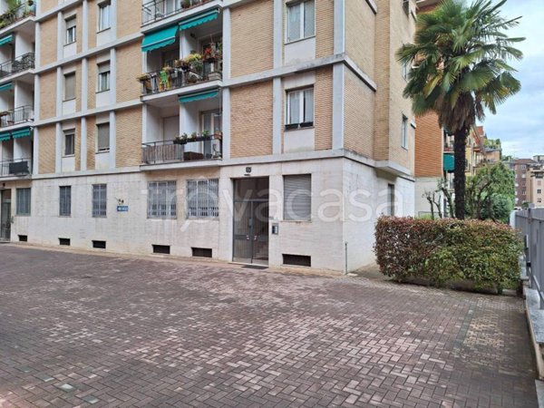 appartamento in vendita a Milano in zona Città Studi