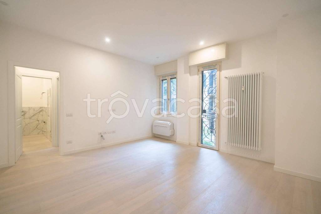 appartamento in vendita a Milano in zona Porta Ticinese