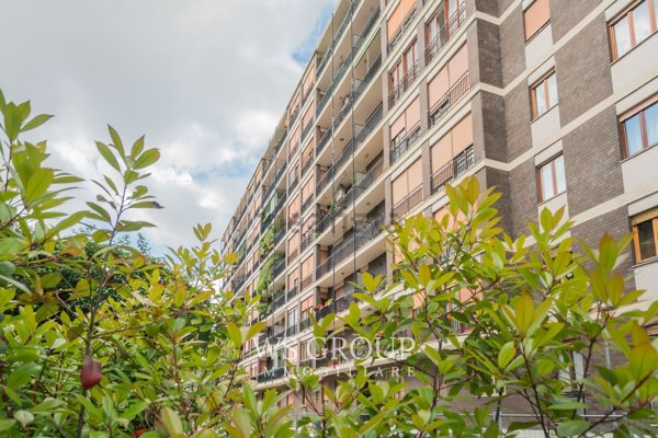 appartamento in vendita a Milano in zona Porta Nuova