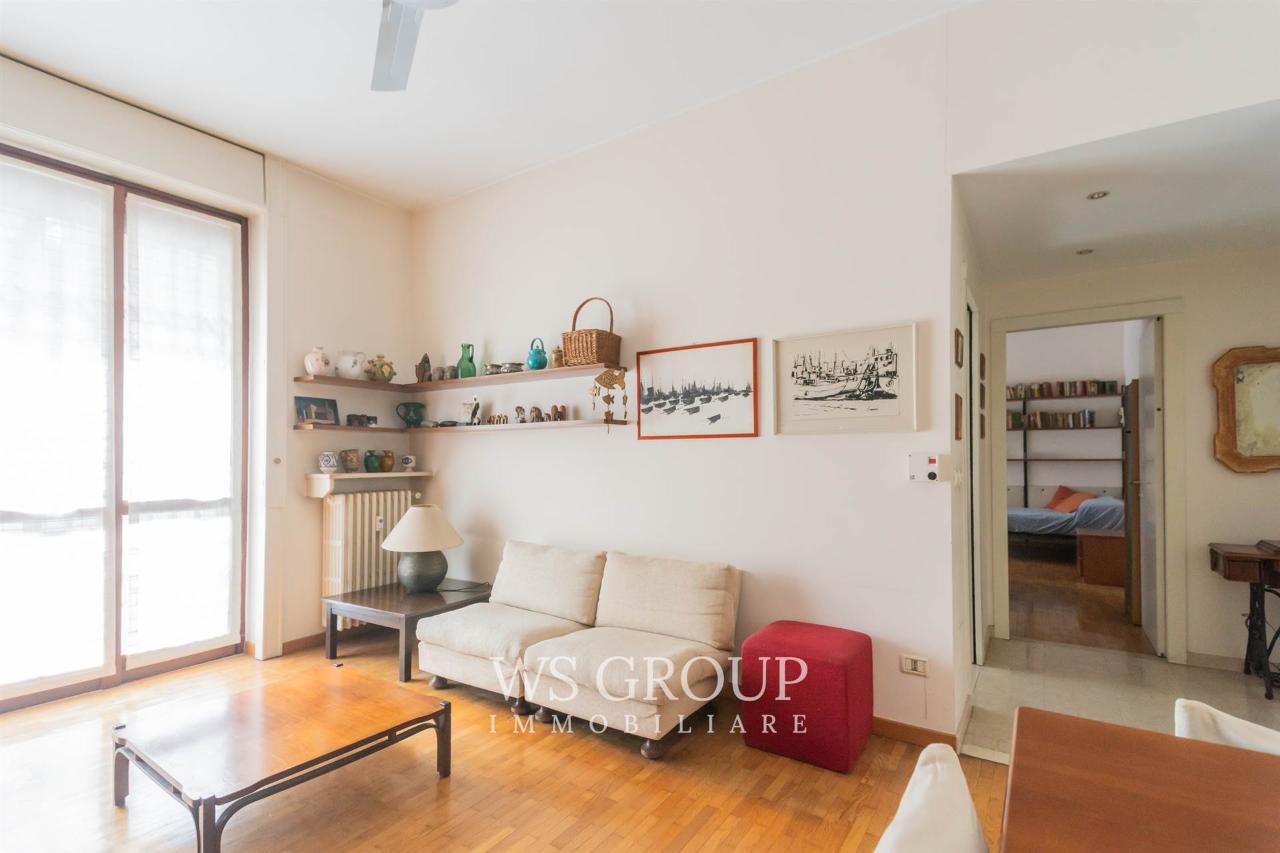 appartamento in vendita a Milano in zona Isola