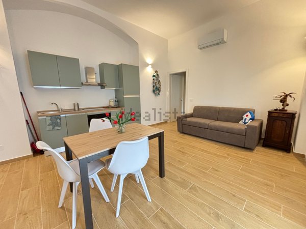 appartamento in vendita a Milano in zona Porta Genova