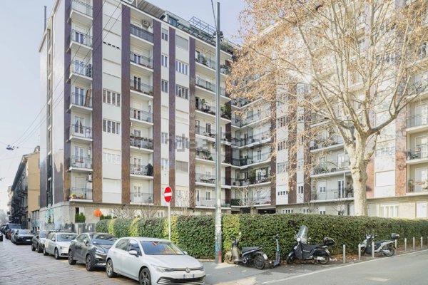 appartamento in vendita a Milano in zona Solari