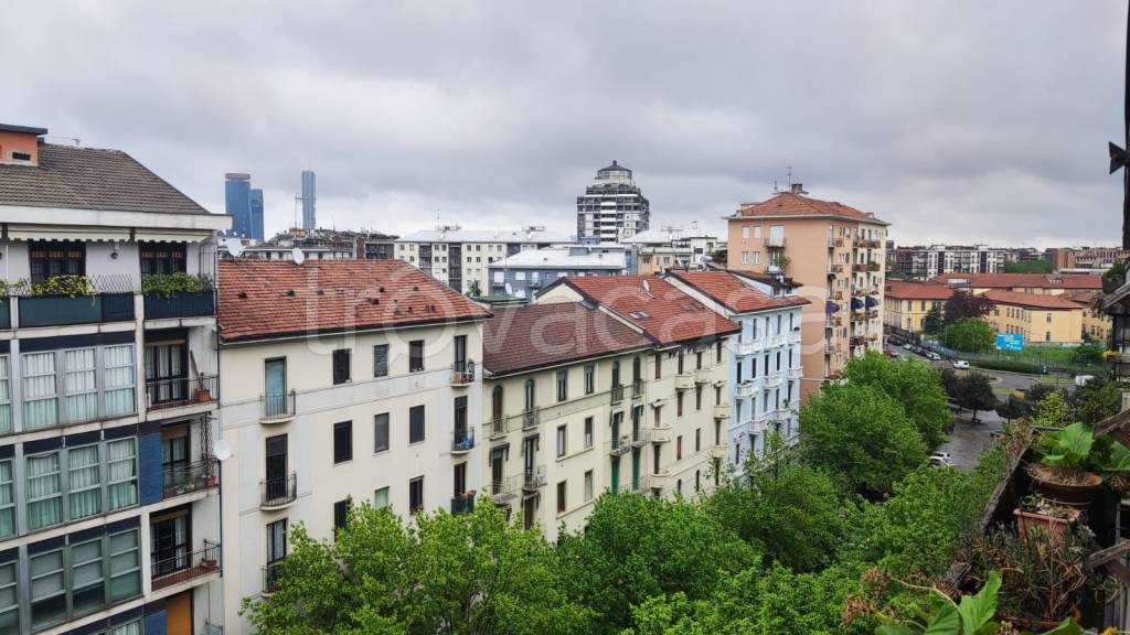 appartamento in vendita a Milano