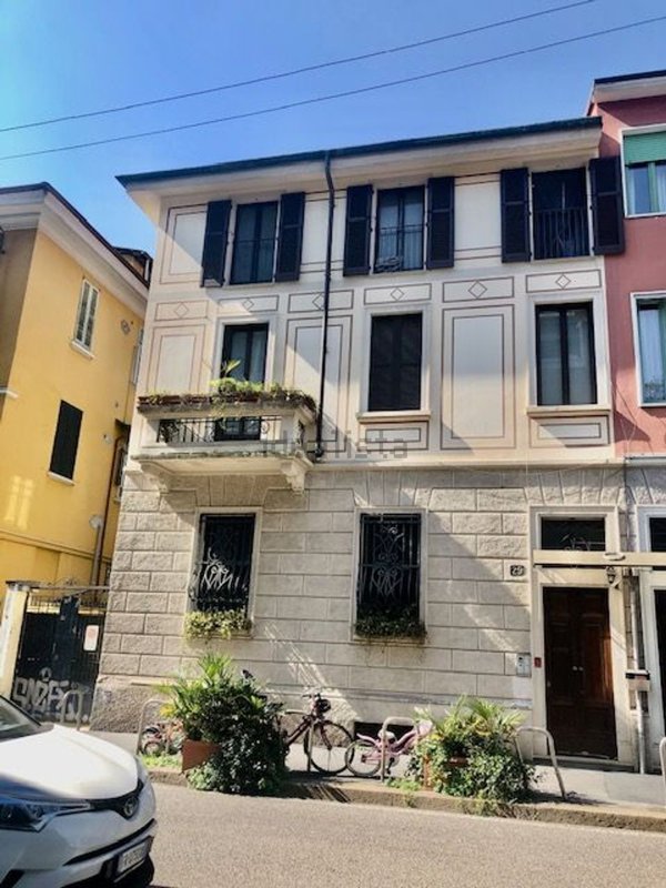 casa indipendente in vendita a Milano in zona Loreto